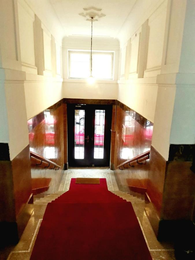 Deki & Kolet Lägenhet Belgrad Exteriör bild